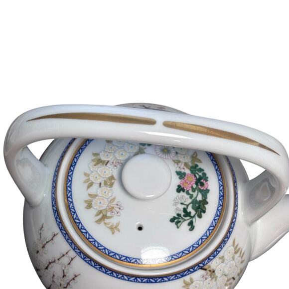 Vintage 1983 Franklin Mint Hand Painted Japan Porcelain Tea Pot with Stand - Picture 7 of 12